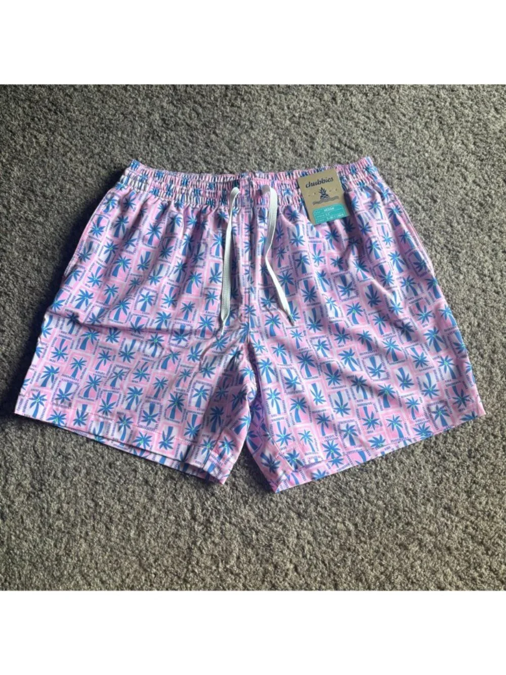 CHUBBIES Miami Mosaic Mens Swim Shorts Trunks Pink Medium Lined 5.5